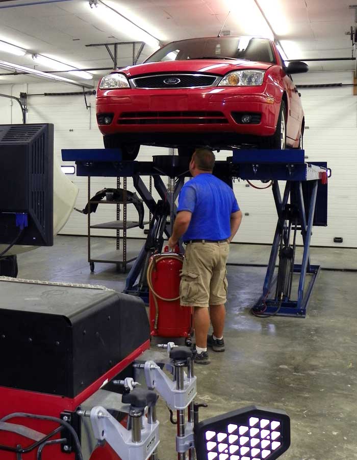 Enneking Auto Body Batesville in Batesville, IN (3)