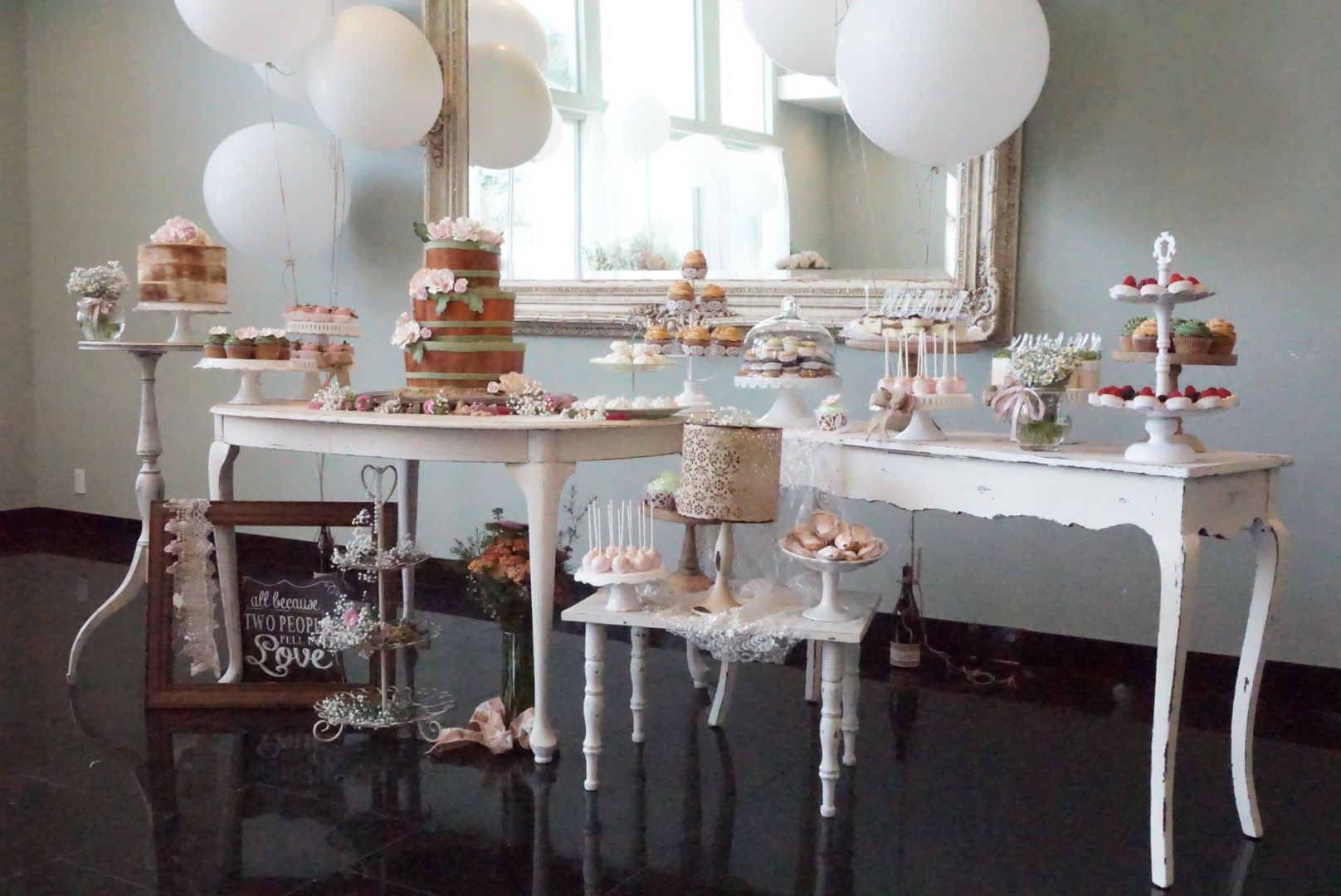 Roobina's Cake in Glendale, CA (2)