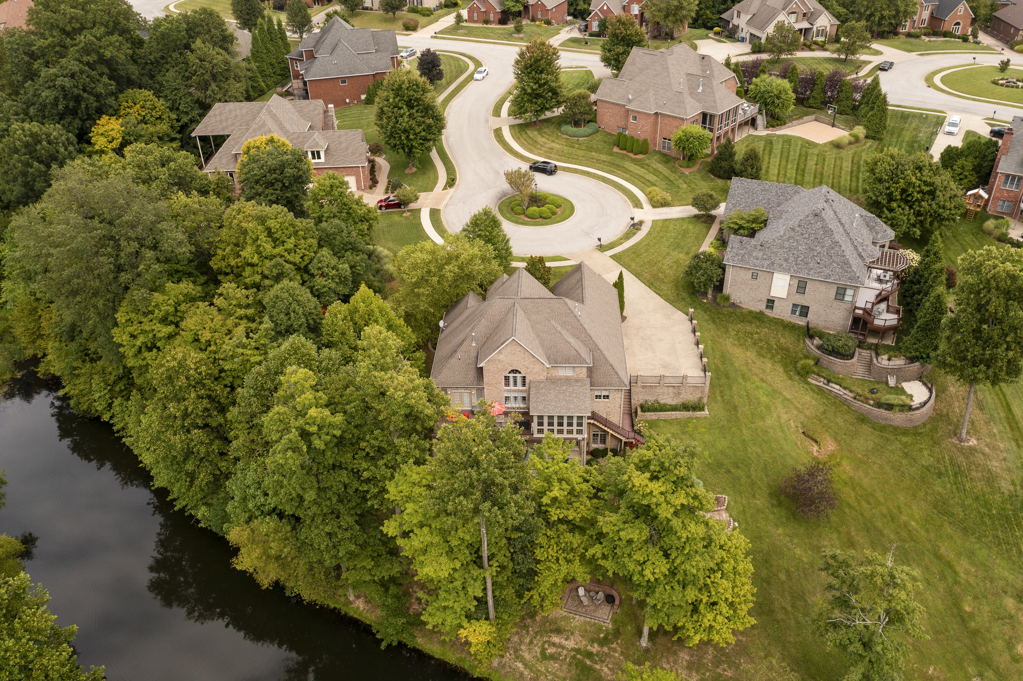 Linda LaPilusa, Realtor in Sellersburg, IN (3)