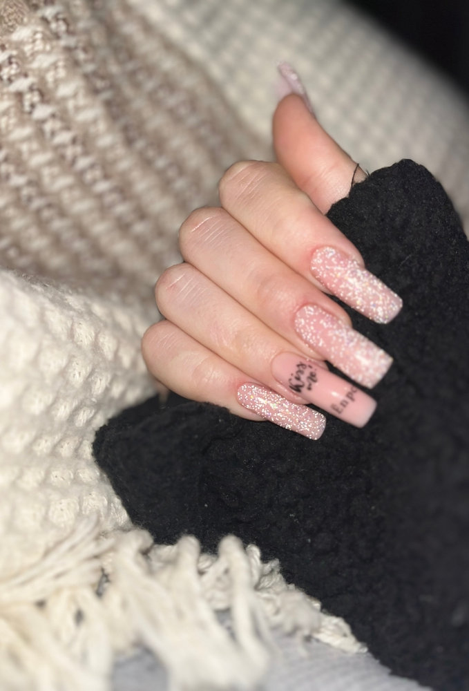 GLOSS UP NAIL BAR in Waxahachie, TX (2)
