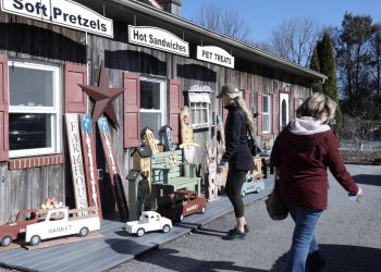Oxford Farmers Market in Oxford, PA (6)