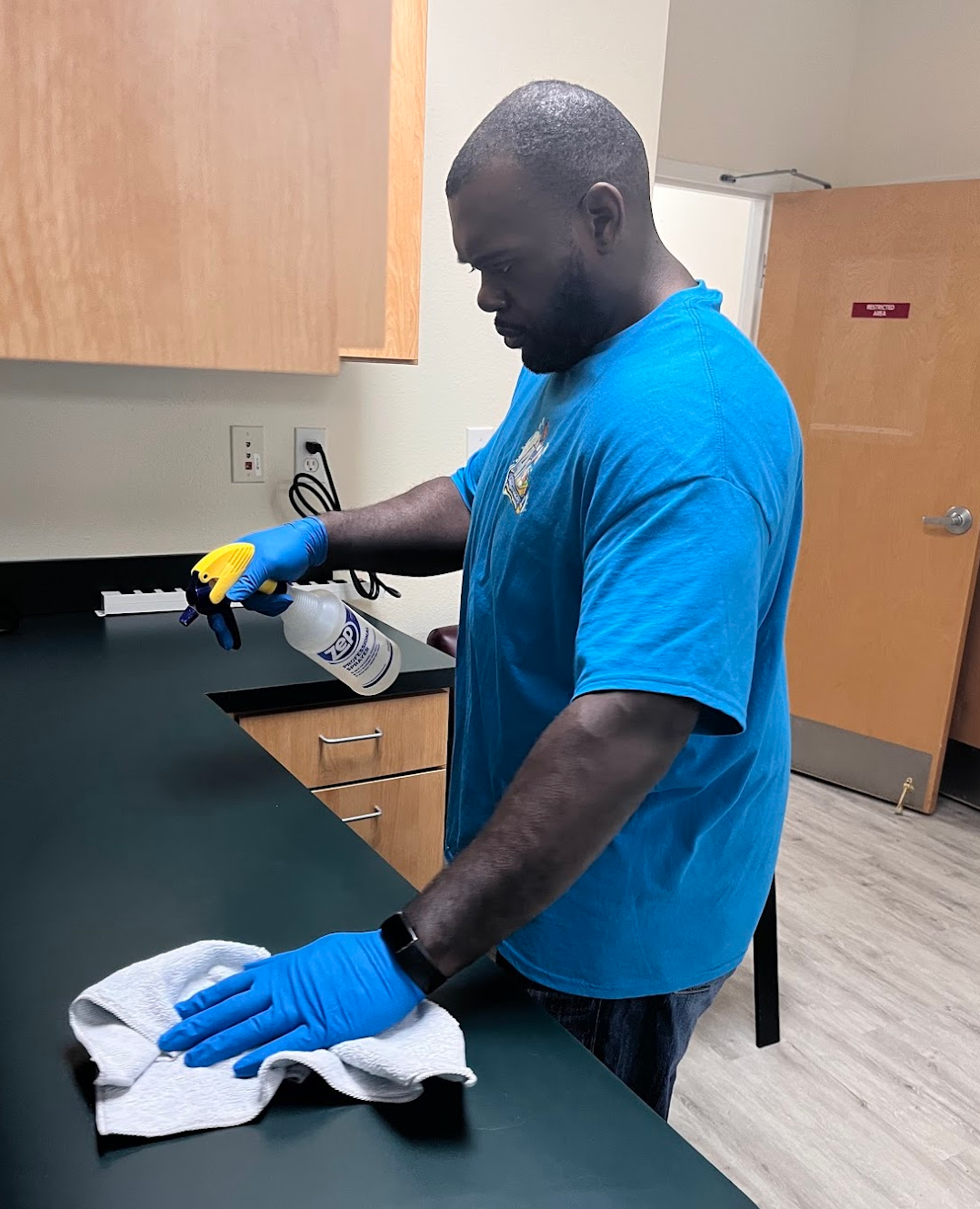 A1 Cleaning Services in Tavares, FL (3)