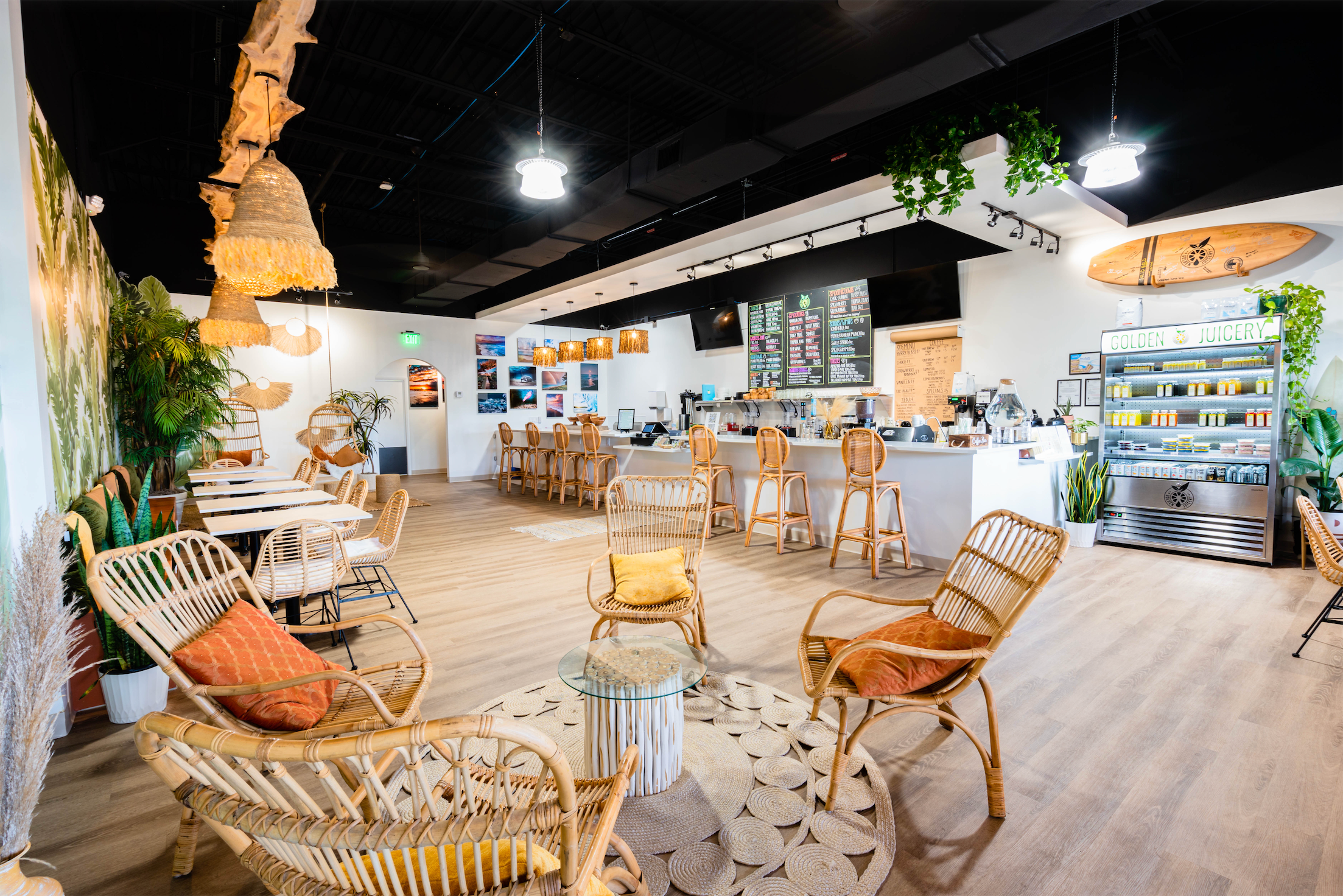 Golden Juicery in Tequesta, FL