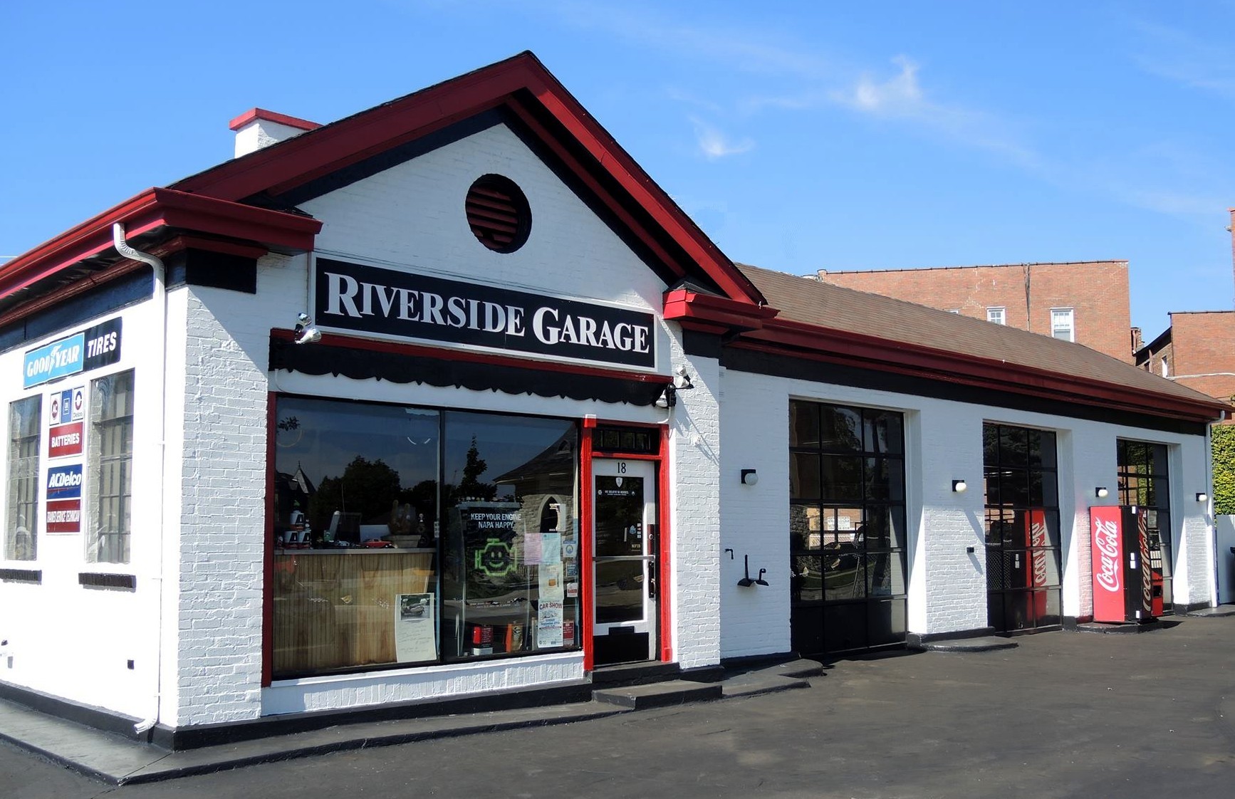 Riverside Garage in Riverside, IL