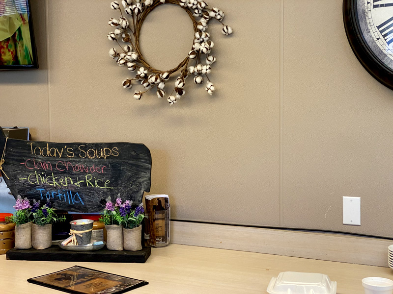 Ryderz Restaurant and Lounge in Oakdale, CA (6)