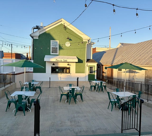 Homespun Shakes & Burgers, Charles Town in Charles Town, WV (4)
