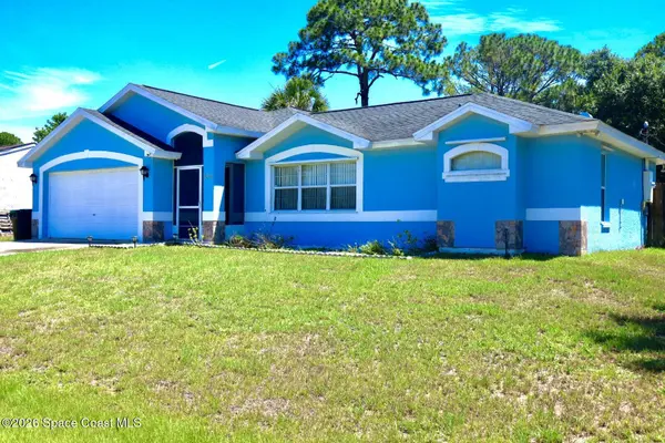 Shatavias Johnson, REALTOR® - Call It Closed International Realty in Loughman, FL (2)