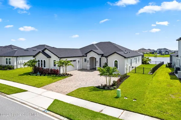 Shatavias Johnson, REALTOR® - Call It Closed International Realty in Loughman, FL (5)