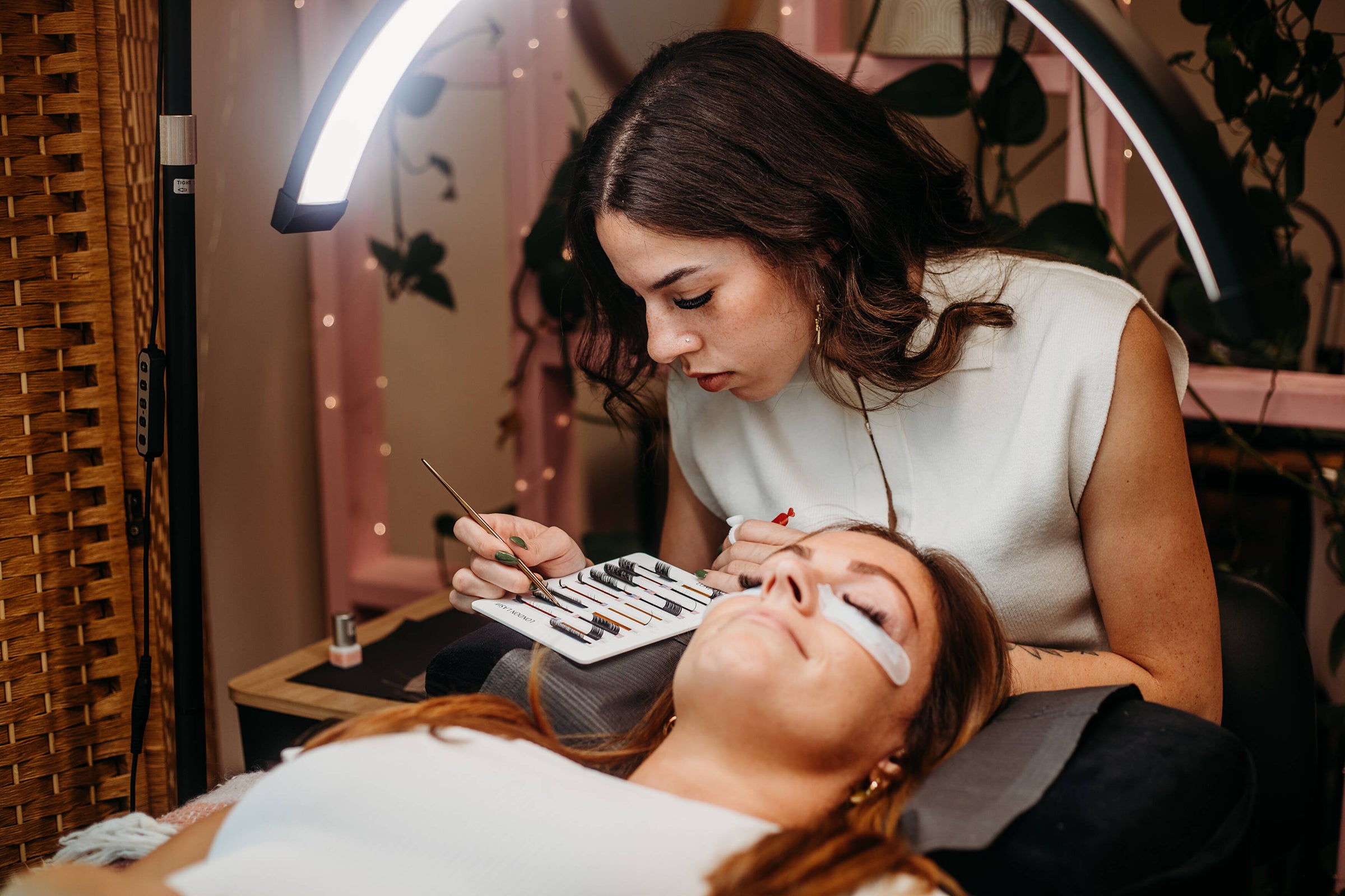 Rooted Esthetics Beauty Bar in Maumee, OH (2)