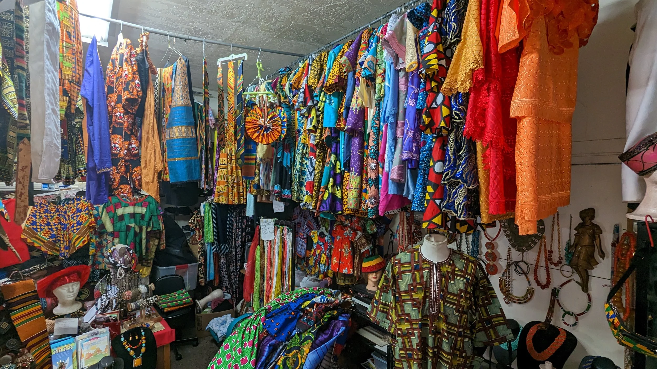 African Rainbow Fashions & Gift Shop in Oakland, CA (4)