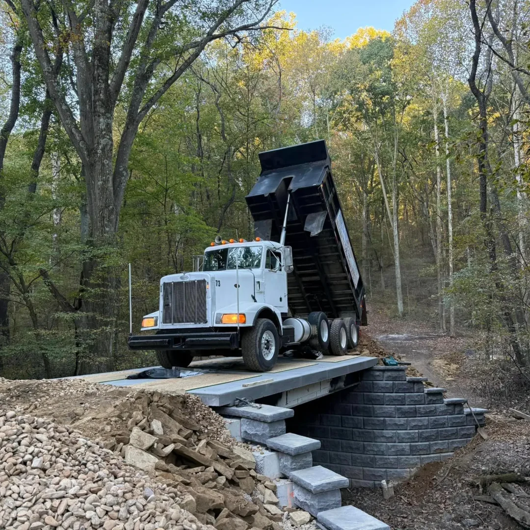 Eagle Eye Excavating & Construction, LLC in Lucas, OH