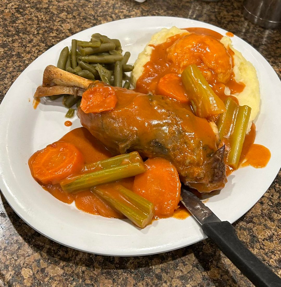 Vik's Diner in Fraser, MI