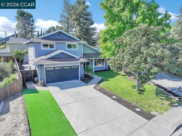 Jessie Farr-Becker, REALTOR in Martinez, CA (2)