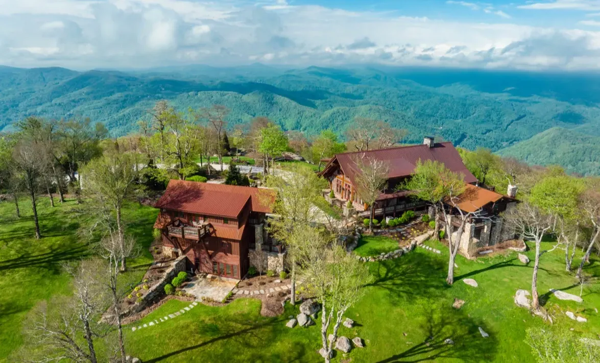 Copper Nail Builders in Banner Elk, NC (4)