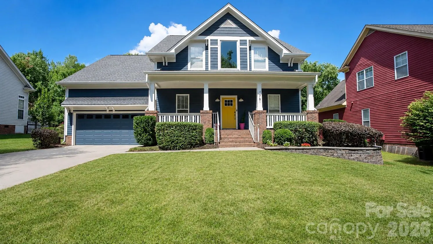 Chemise "Star Broadus, REALTOR ®️| Lifestyle International Realty in Harrisburg, NC (5)