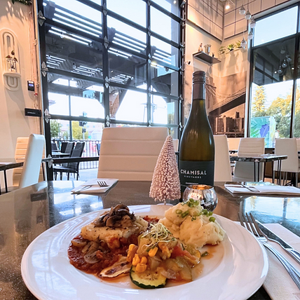 Mr. Q Restaurant in Atascadero, CA (4)