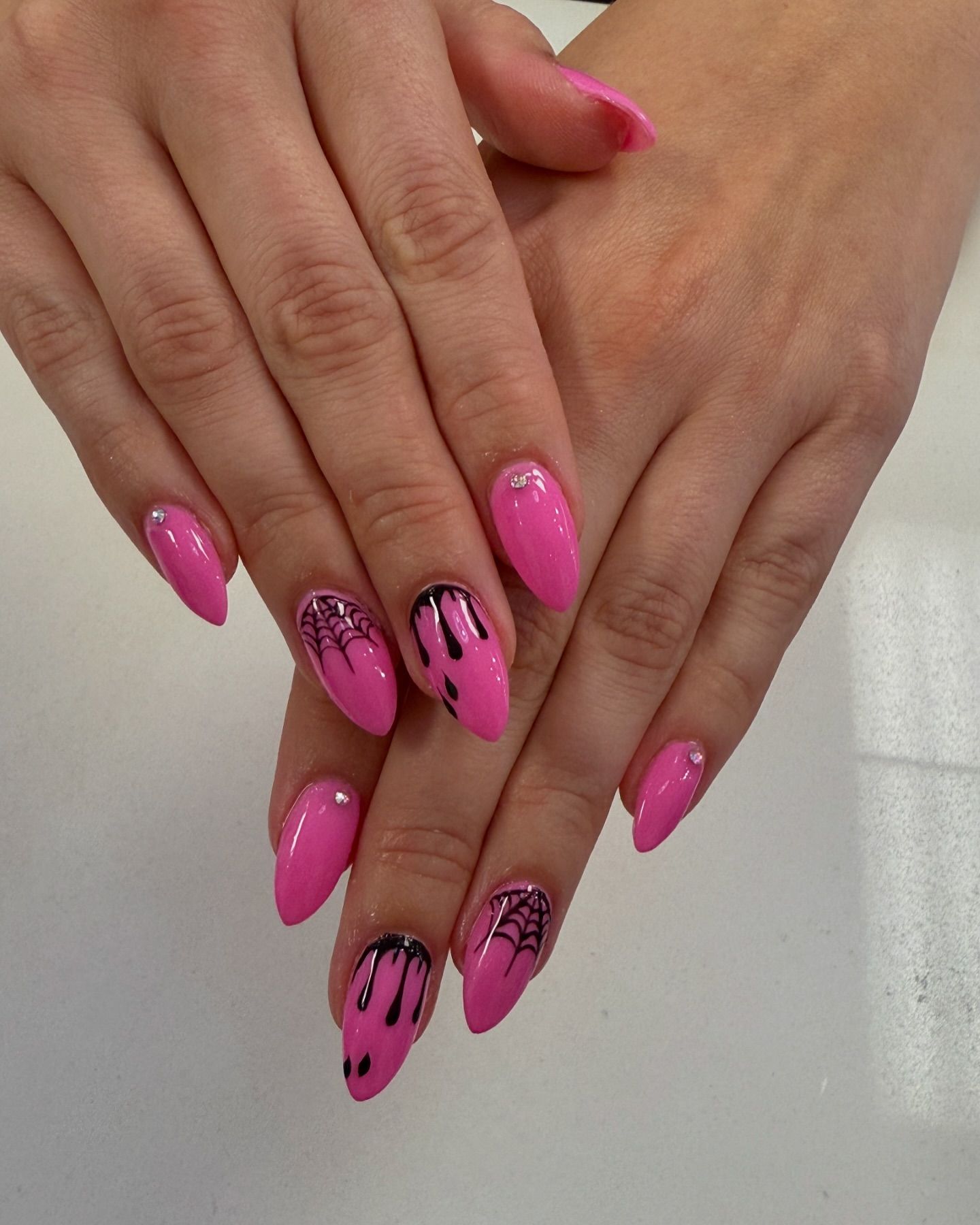 Lux Queen's Nails Spa in Huntersville, NC (2)