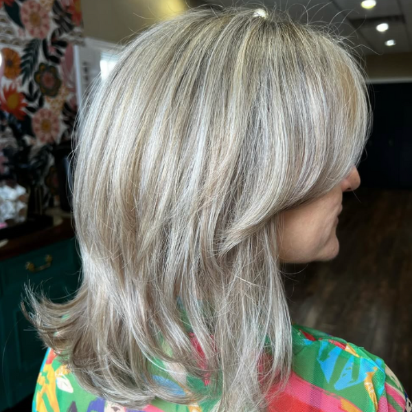 Looks Salon in Monroeville, PA (4)