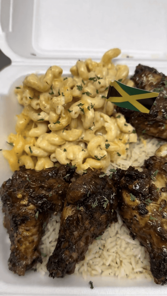 Vybez Kitchen in Greensboro, NC (5)