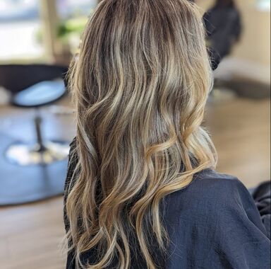 Seaweed Hair Design in Capitola, CA