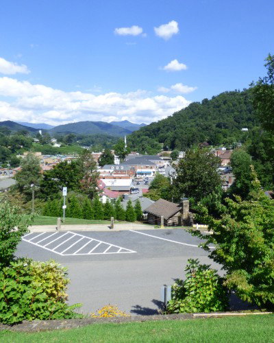 Blue Ridge Premier Realty in Sylva, NC (3)