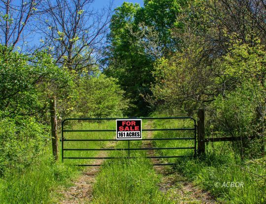 Grueser Realty & Building in Athens, OH (2)
