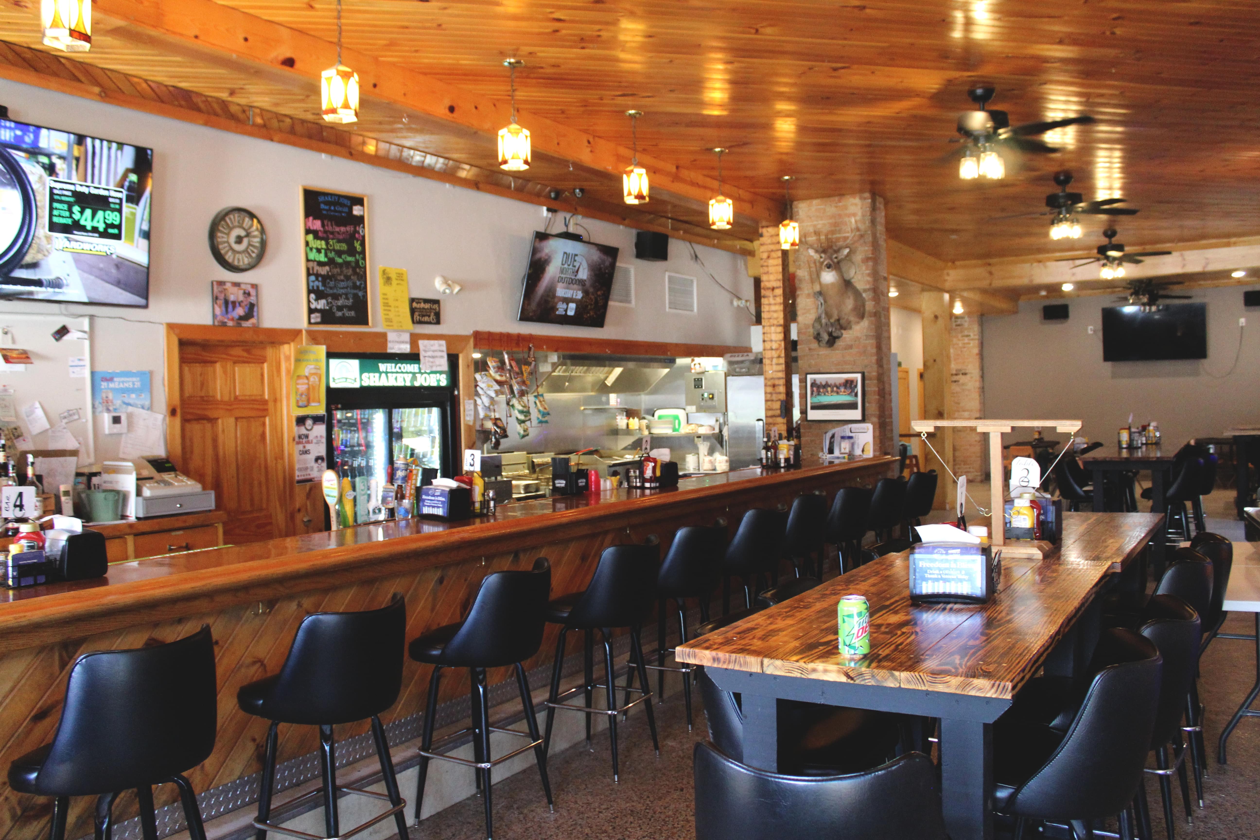 Shakey Joe's Bar & Grill in Mt Calvary, WI (3)