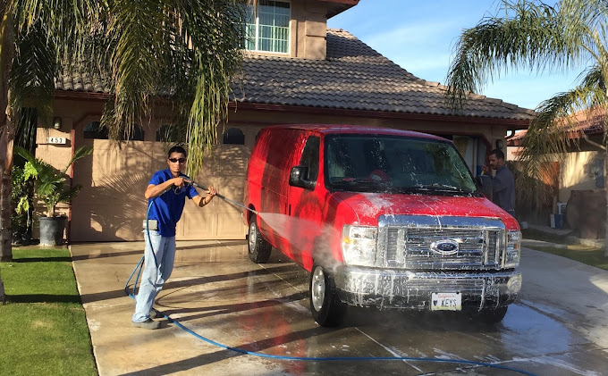 Maldonado Mobile Car Wash & Auto Detailing in Lamont, CA (5)