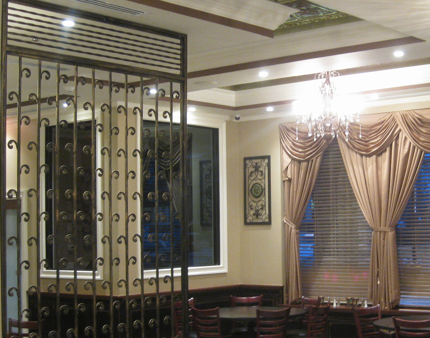Roberts Scratch Kitchen in Totowa, NJ (4)