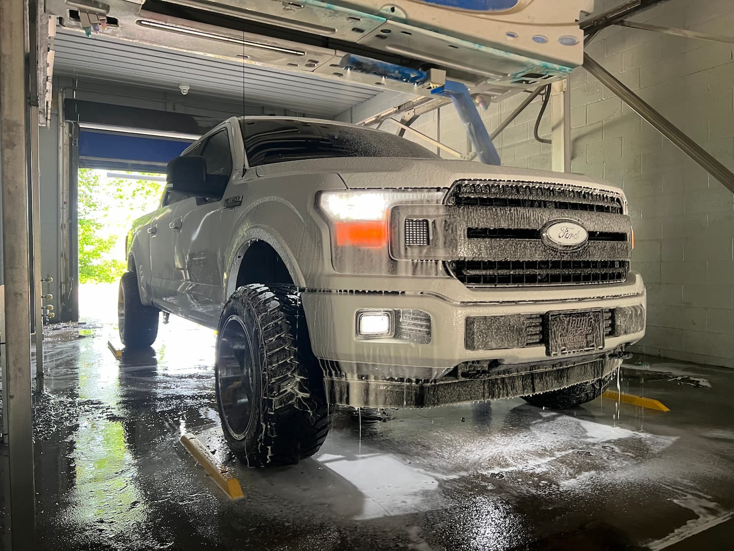 River Shine Car Wash in Pomeroy, OH (2)