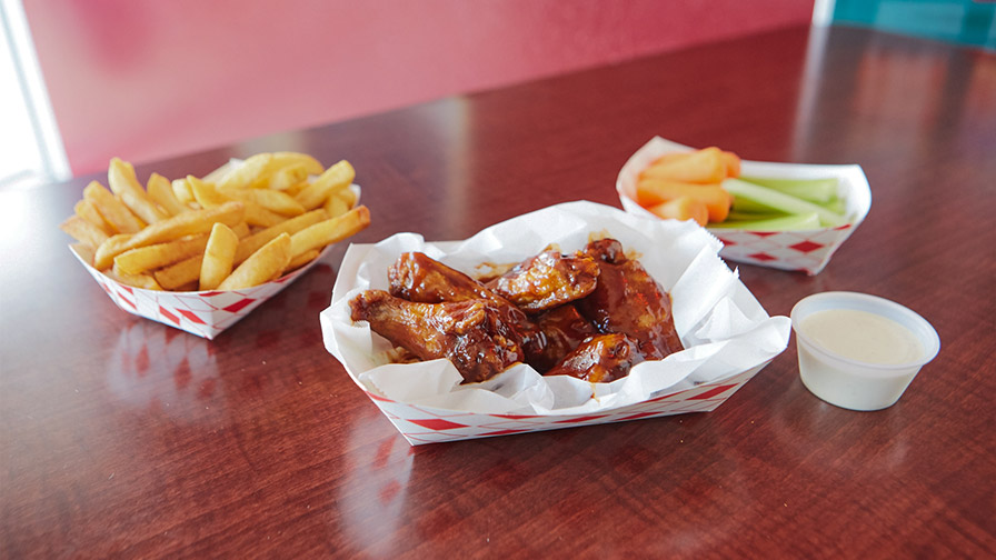 Wing City Sports Bar in Garland, TX (5)