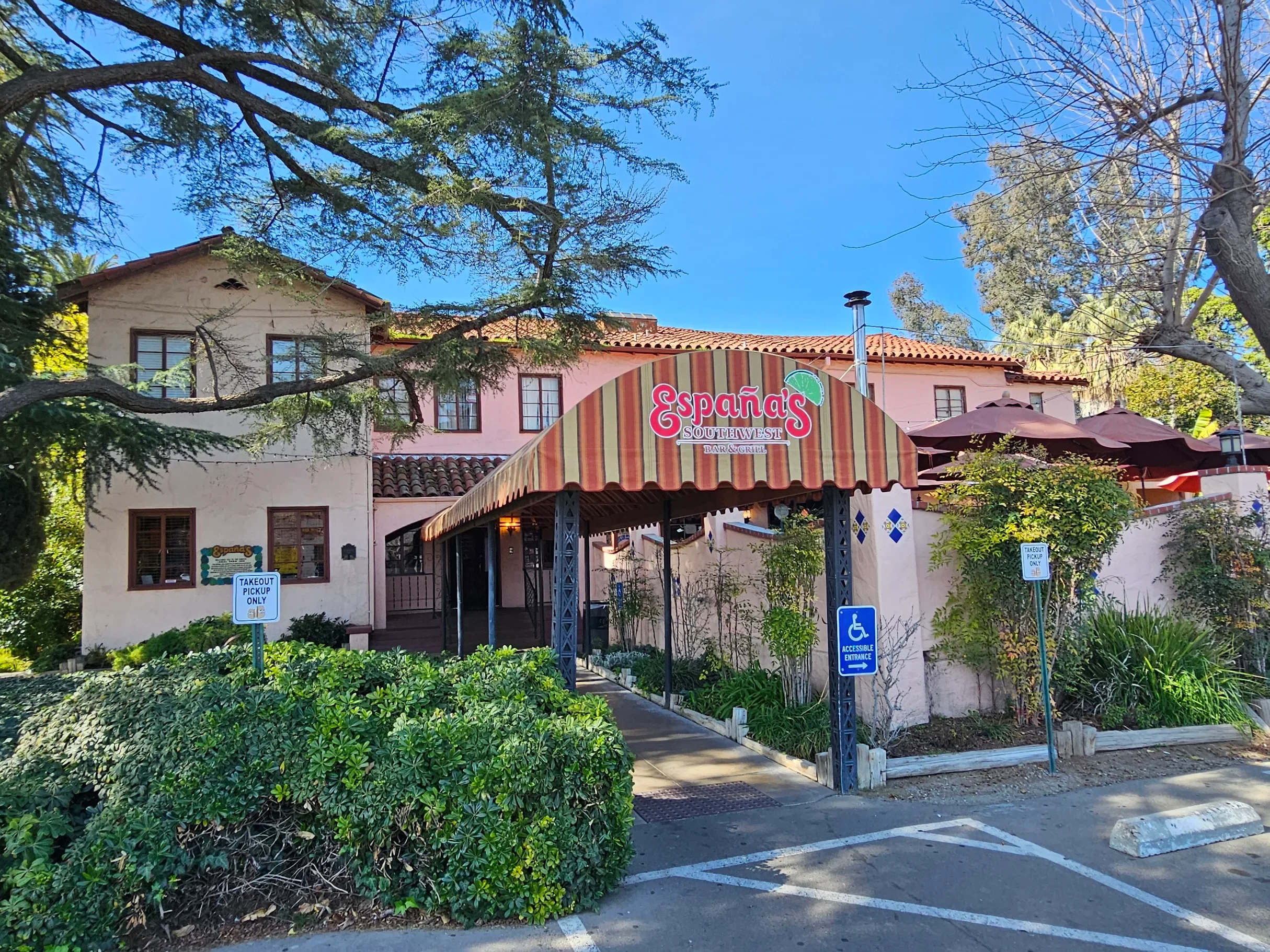 Espanas Southwest Bar and Grill in Los Banos, CA