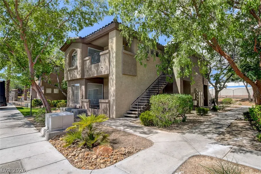 Cash McCallum Real Estate in Stevenson Ranch, CA