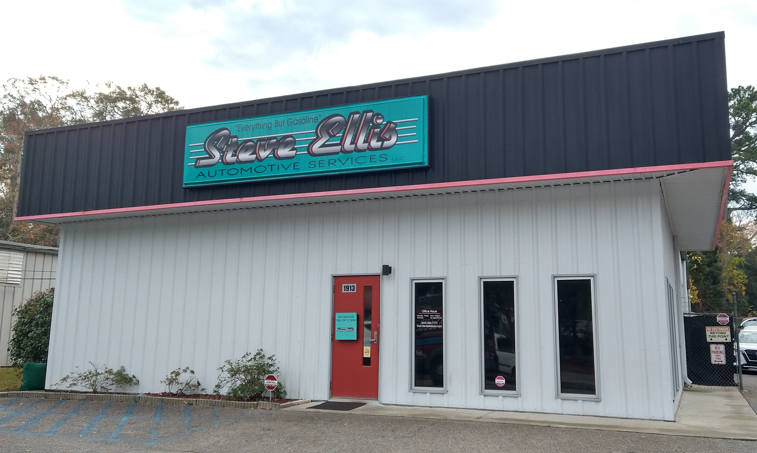 Steve Ellis Automotive Services in Charleston, SC