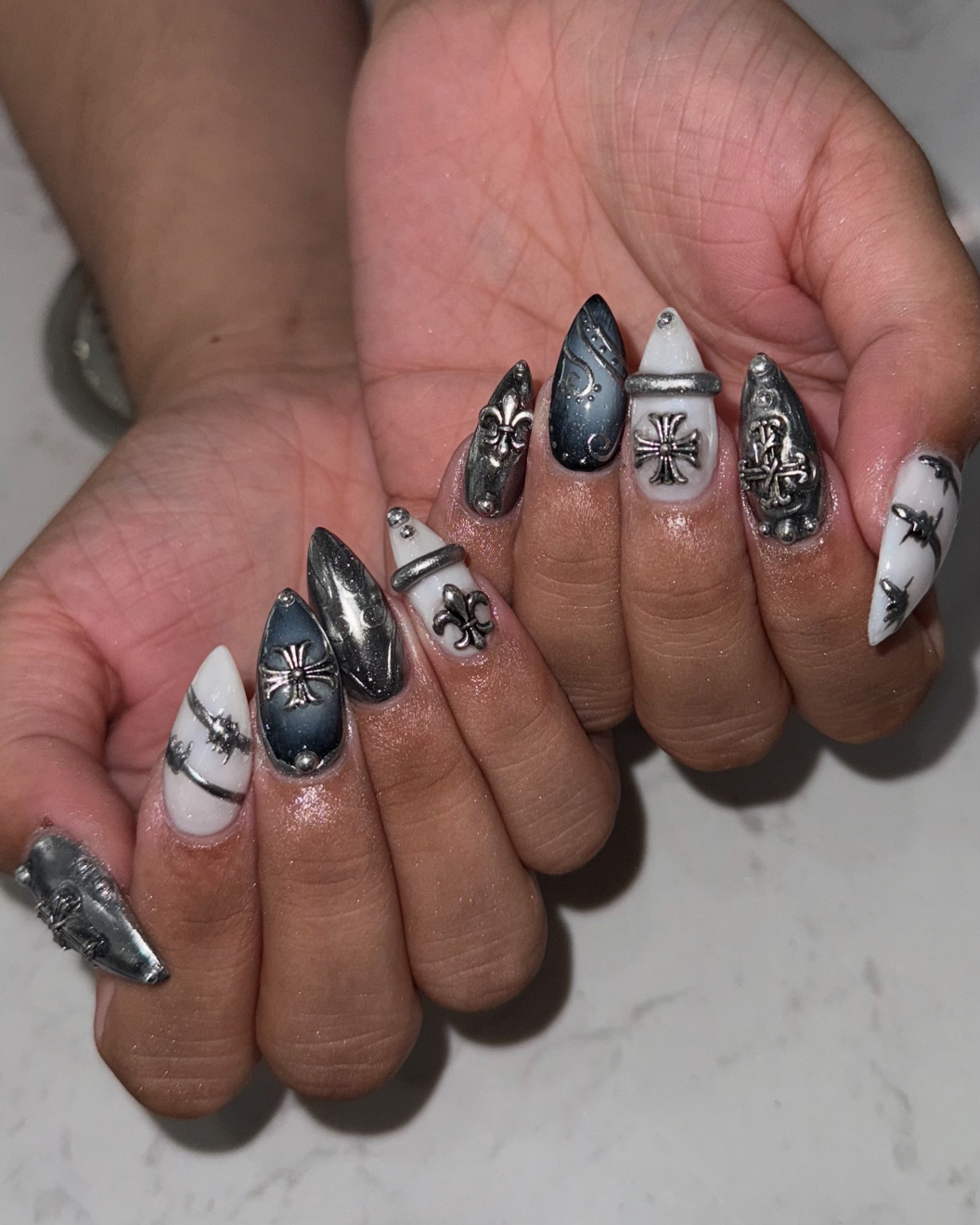 Seasonal Nail Salon in Pittsburgh, PA (6)