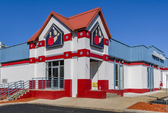 Misfits Bar & Grill in Roanoke Rapids, NC (2)