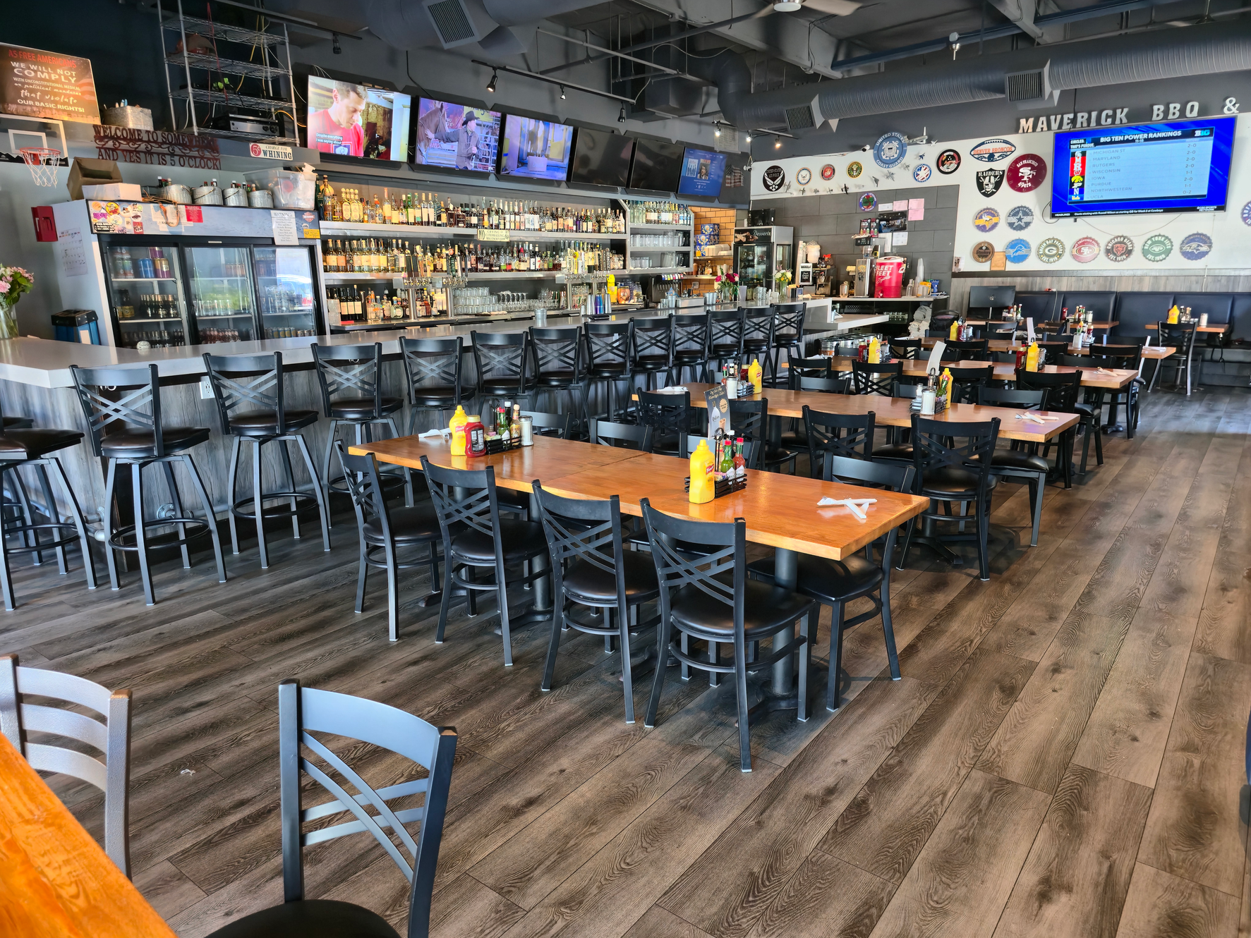 Maverick Grill & Bar in Suisun City, CA