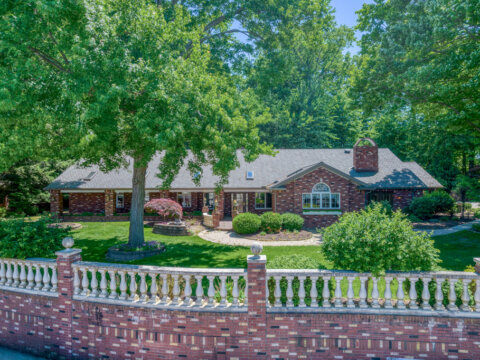 Realty Done by Damien Baden in North Royalton, OH (5)