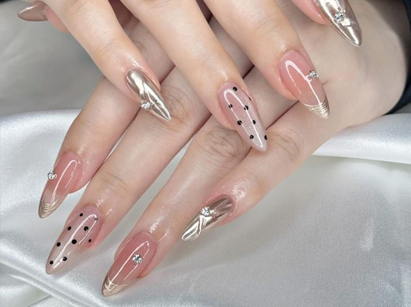 NEON NAILS & SPA in Fresno, CA (2)