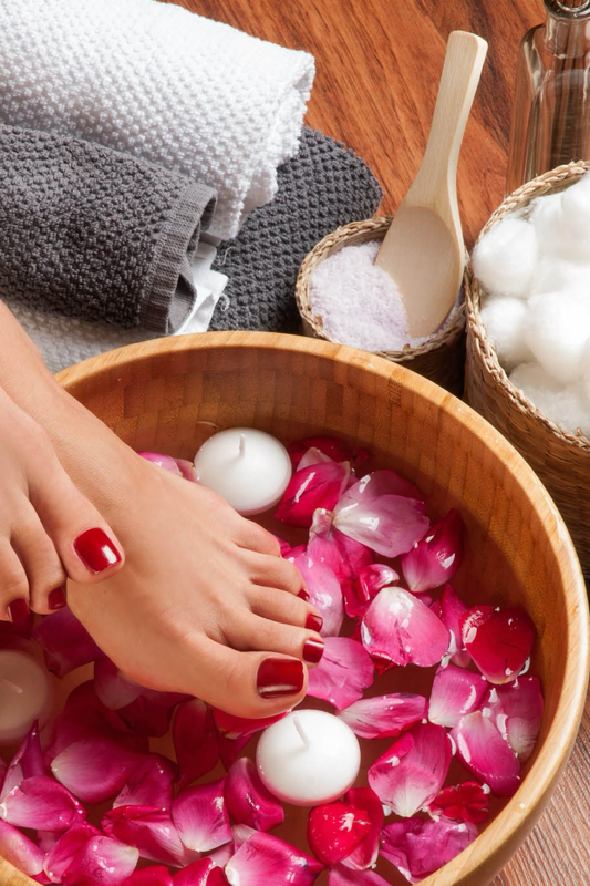 The Lux Nails & Spa in Fresno, CA