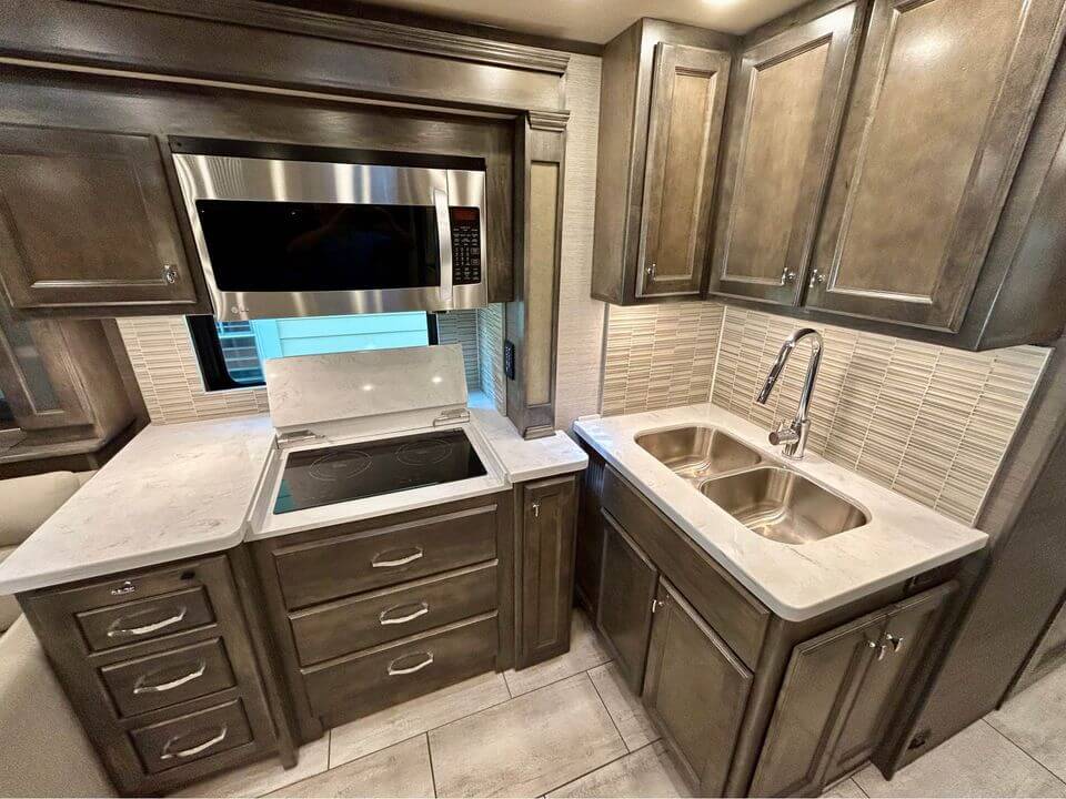 Sundukserve - Wash and Wax RV, Car, Boat in Stock Island, Key West & Marathon, FL and the Florida Keys in Key West, FL (6)