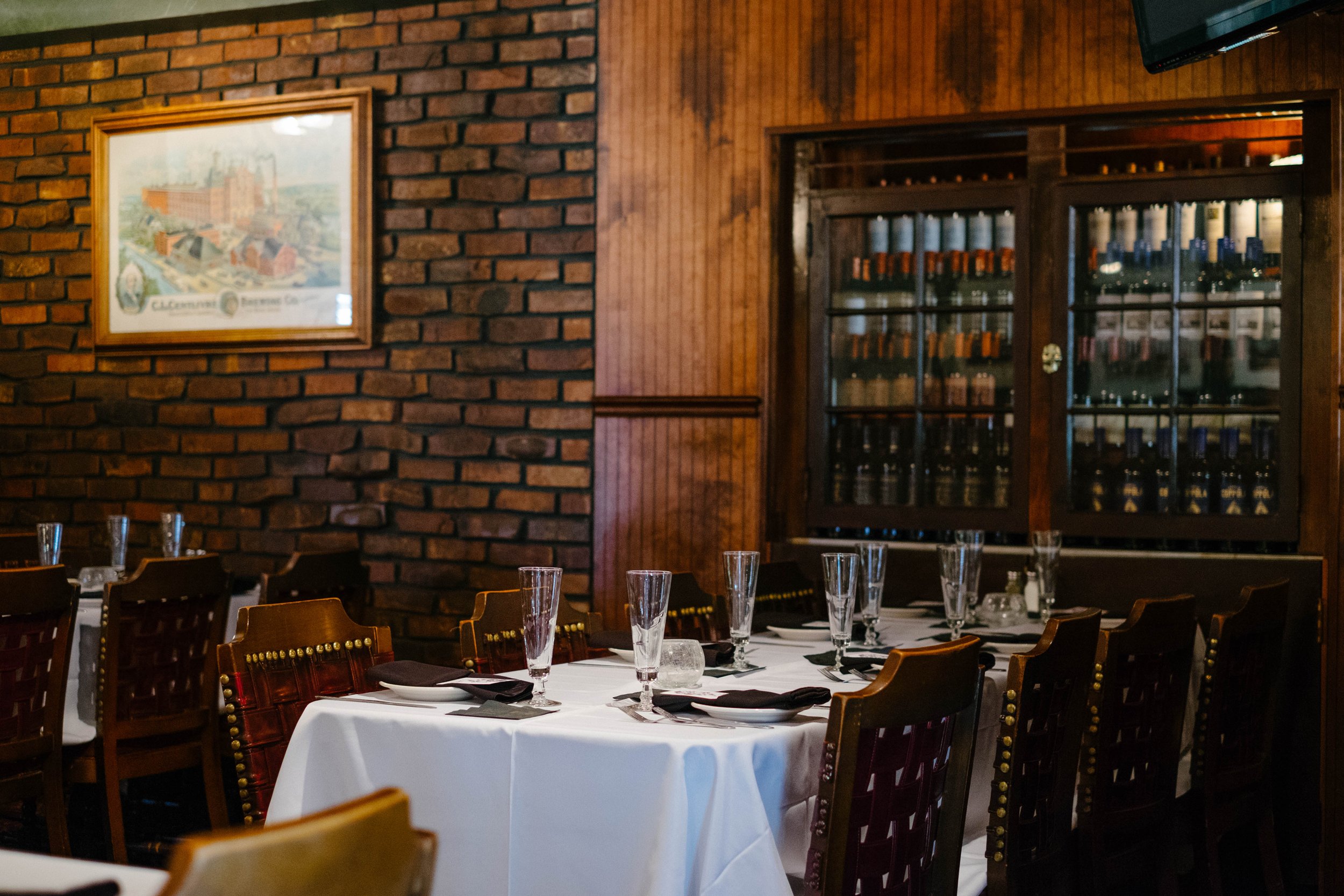 Don Hall's Factory Restaurant in Fort Wayne, IN