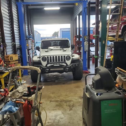 Jon's Auto & Diesel Repair in Tomball, TX (3)