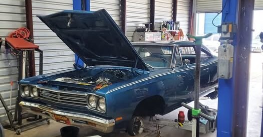 Jon's Auto & Diesel Repair in Tomball, TX (6)