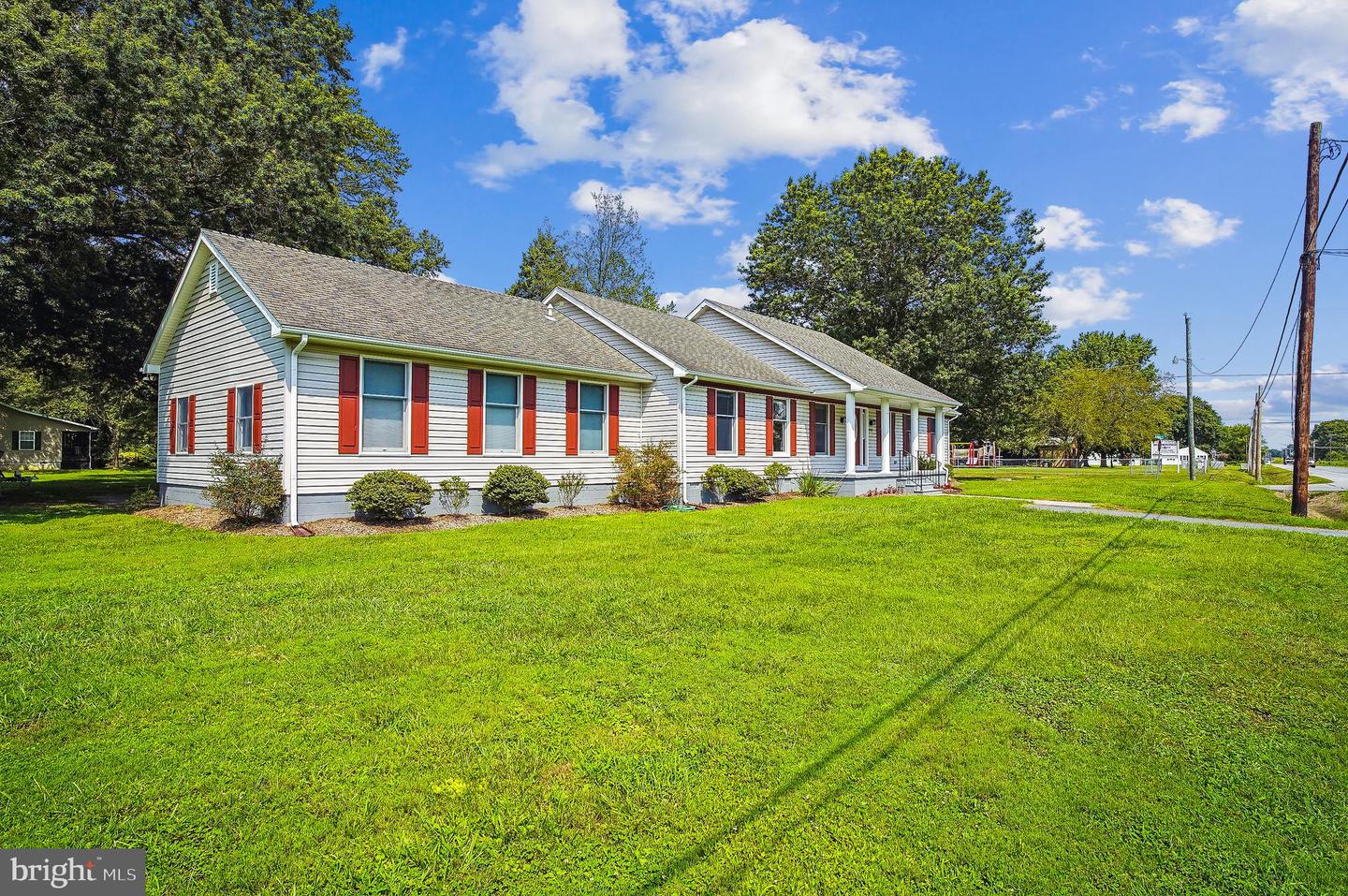 Tina Brown, Real Estate Agent with Benson and Mangold Real Estate in Centreville, MD (5)