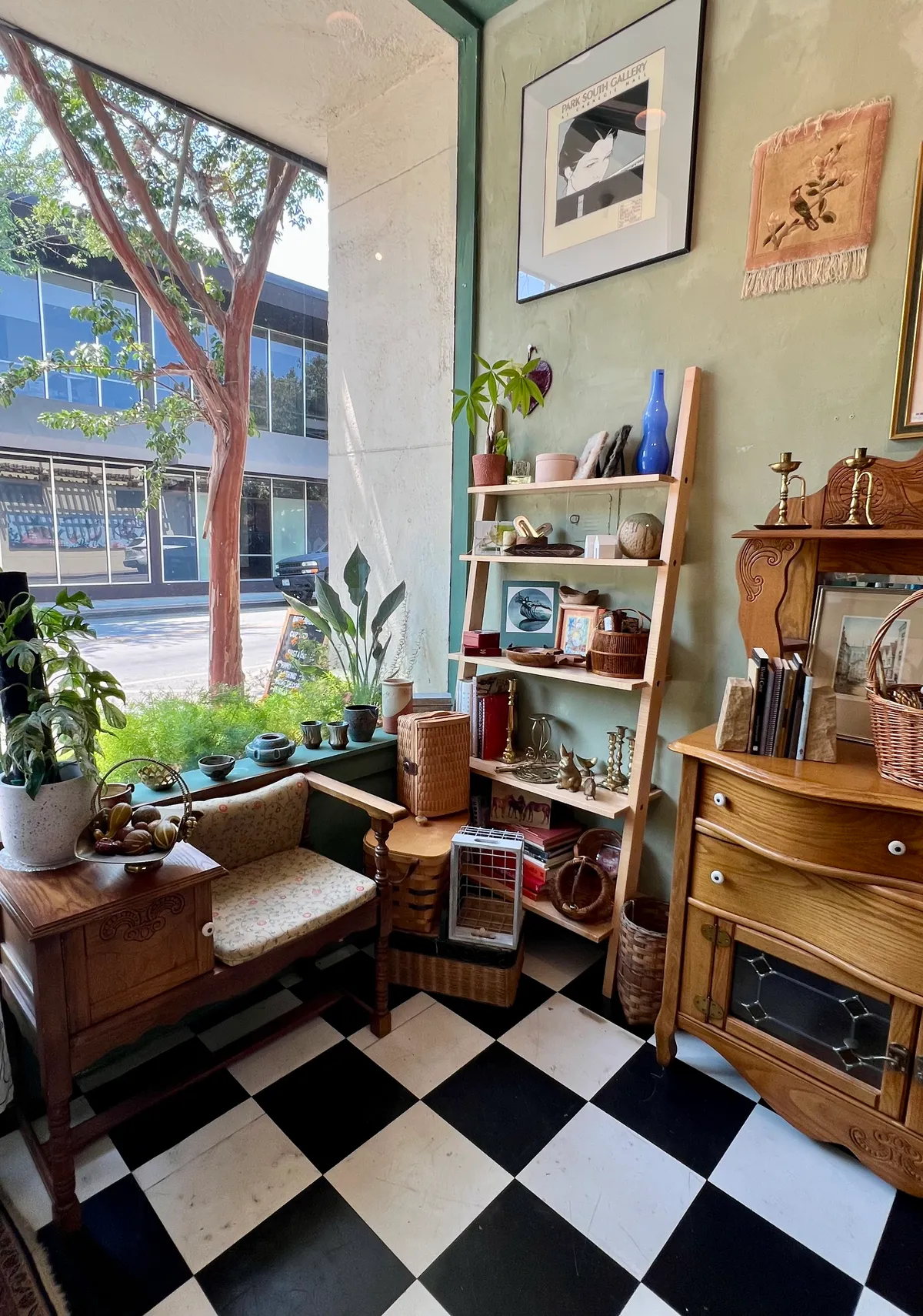 Dirty Birds Collective in Menlo Park, CA (6)