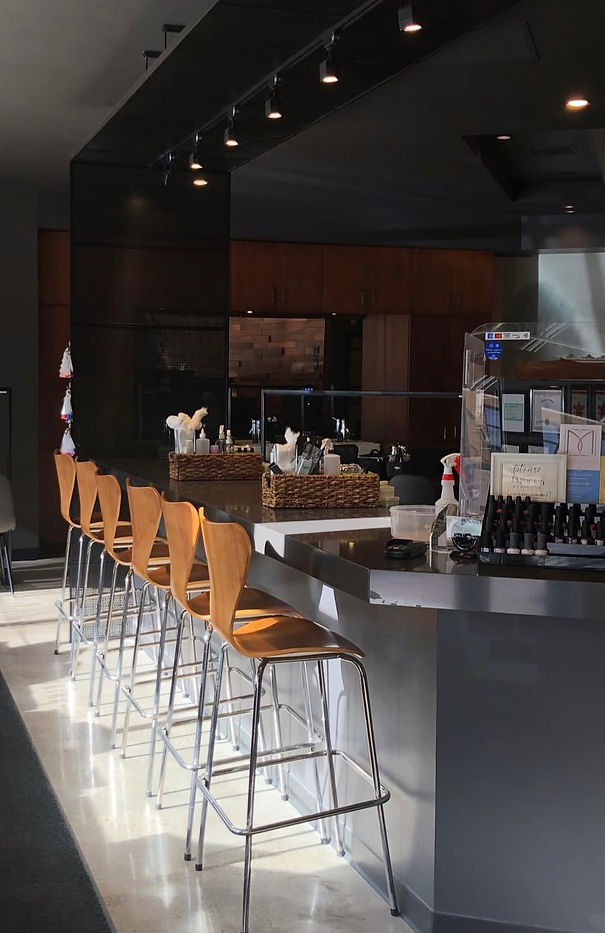 Nail Bar Milwaukee – Downer Avenue in Milwaukee, WI (5)