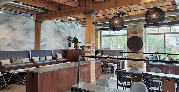 Nail Bar Milwaukee – Downer Avenue in Milwaukee, WI (6)