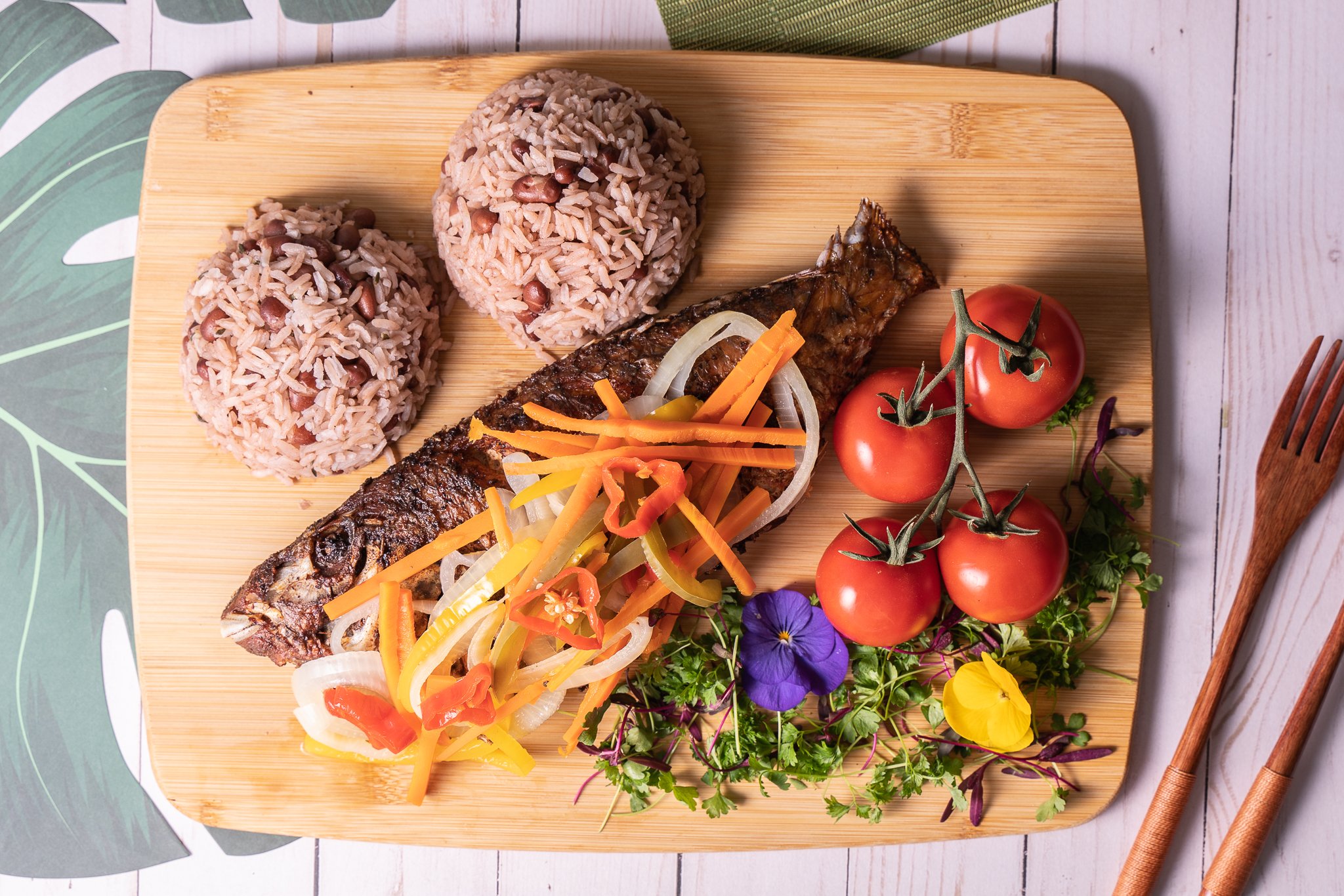 Island Taste Caribbean Grill in Estados Unidos, CA (3)