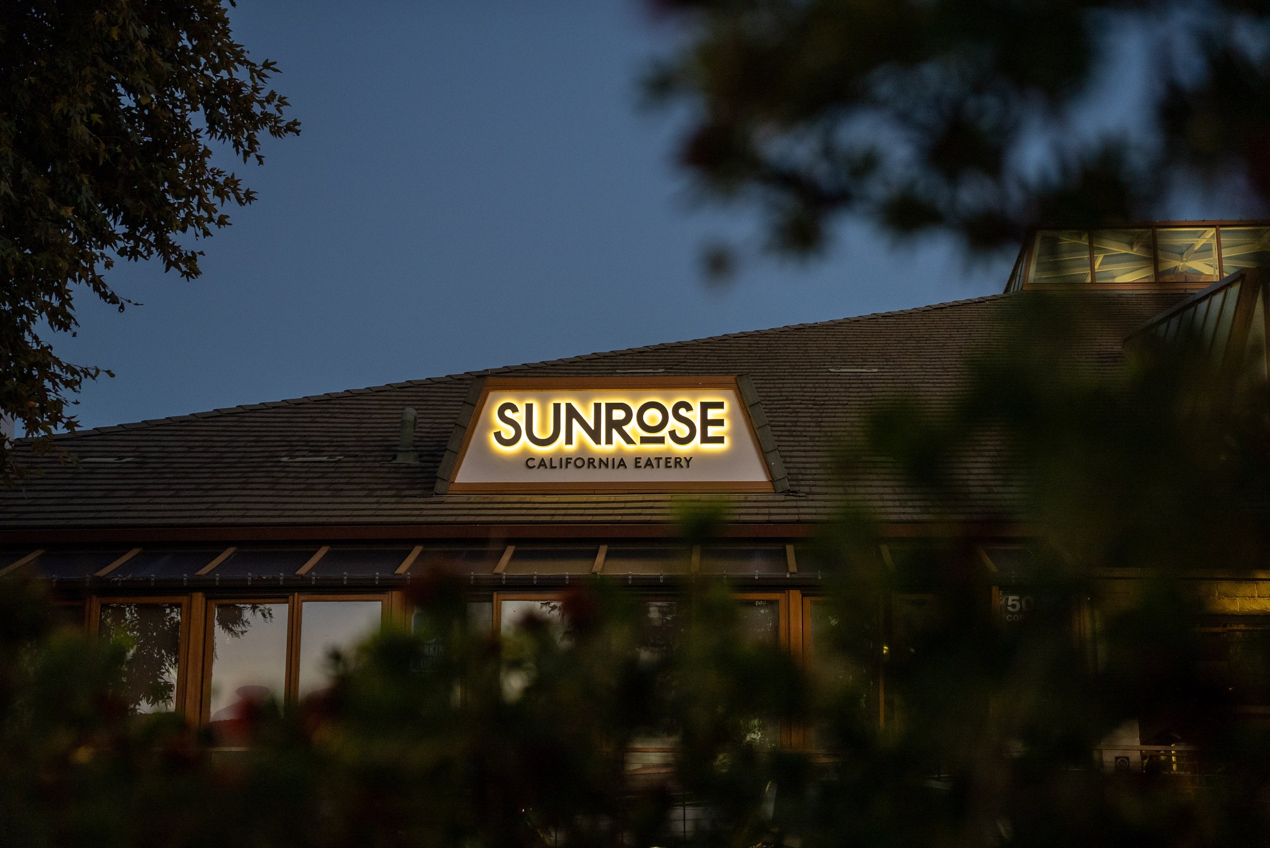 Sunrose California Eatery in Agoura Hills, CA